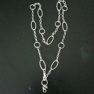 Fancy Oval Twist necklace